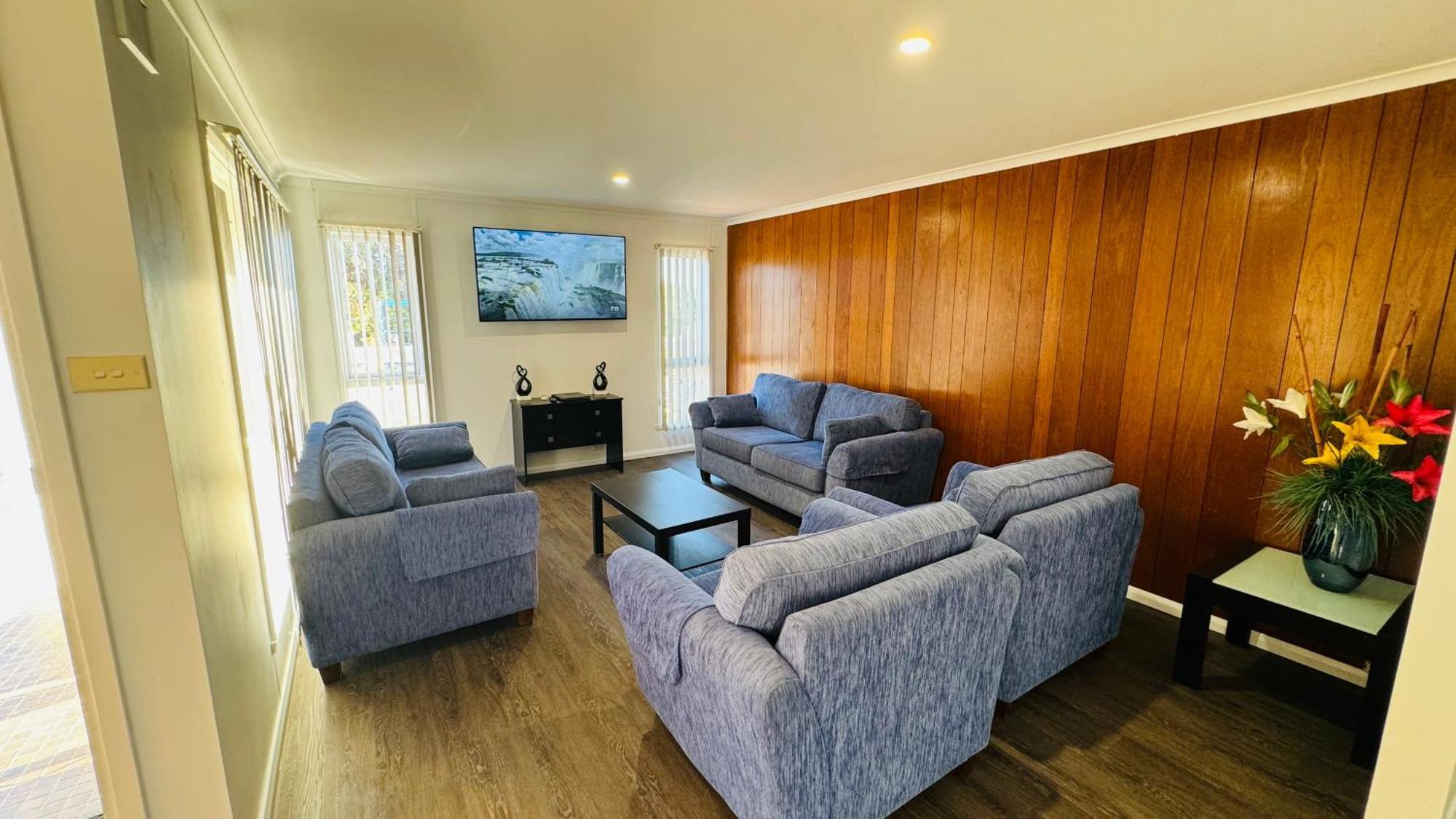 Clare Valley Motel Екстер'єр фото