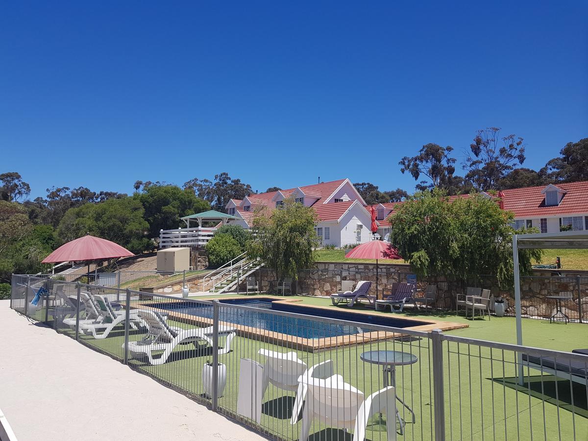Clare Valley Motel Екстер'єр фото