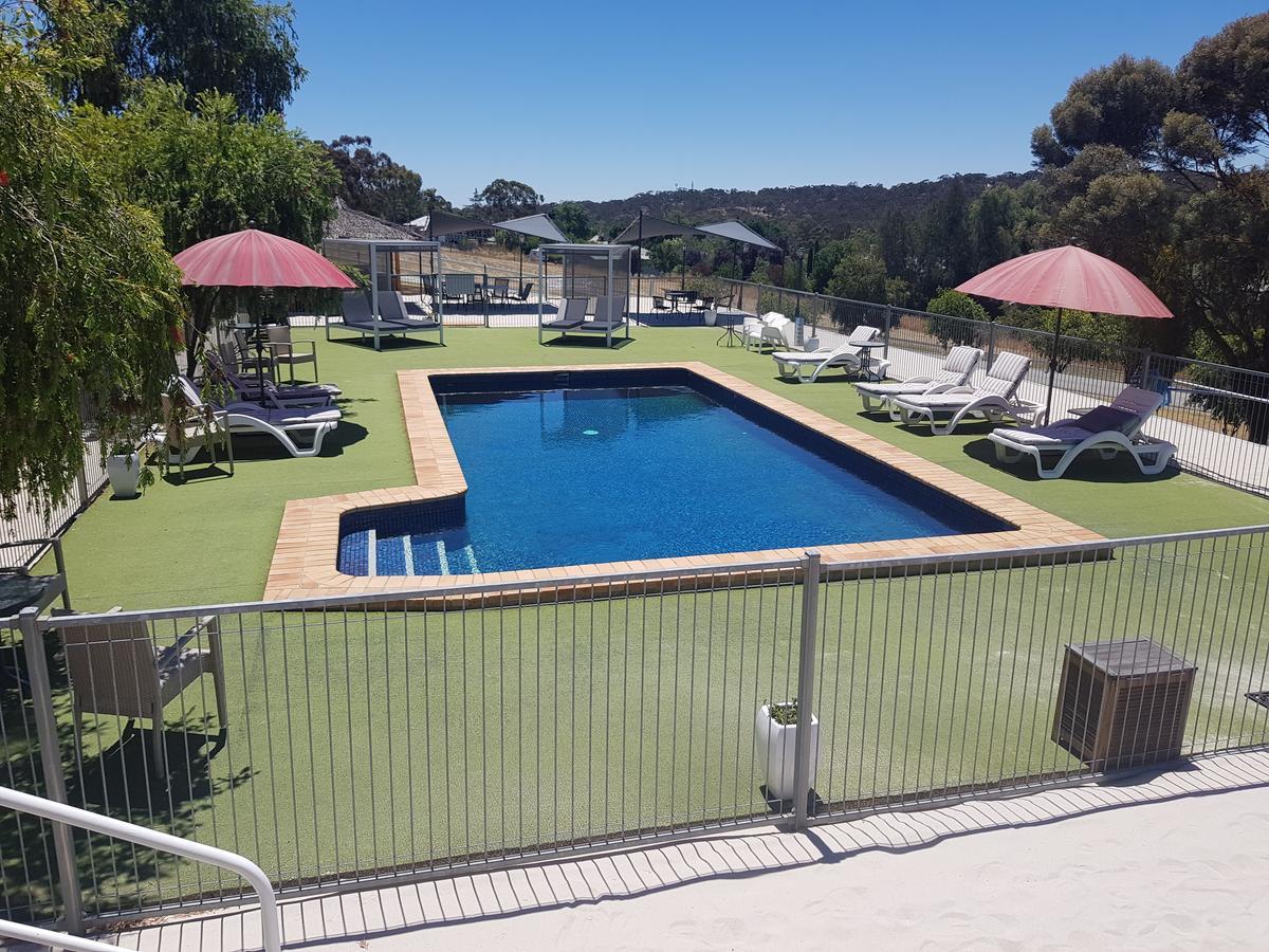 Clare Valley Motel Екстер'єр фото